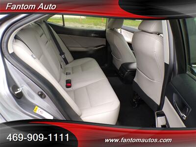 2015 Lexus IS 250   - Photo 11 - Rockwall, TX 75032