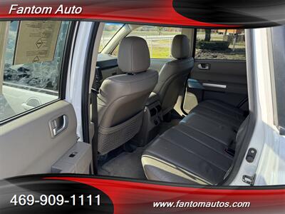 2011 Mitsubishi Endeavor SE   - Photo 10 - Rockwall, TX 75032