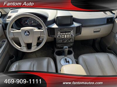 2011 Mitsubishi Endeavor SE   - Photo 13 - Rockwall, TX 75032