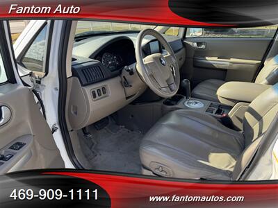 2011 Mitsubishi Endeavor SE   - Photo 9 - Rockwall, TX 75032