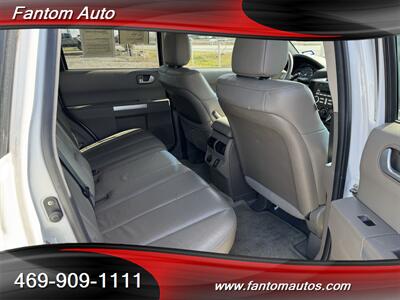 2011 Mitsubishi Endeavor SE   - Photo 11 - Rockwall, TX 75032