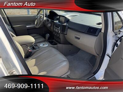 2011 Mitsubishi Endeavor SE   - Photo 12 - Rockwall, TX 75032