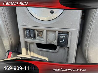 2011 Mitsubishi Endeavor SE   - Photo 19 - Rockwall, TX 75032