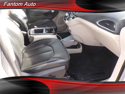 2018 Chrysler Pacifica Limited   - Photo 14 - Rockwall, TX 75032