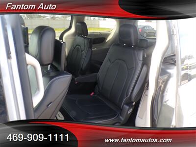 2018 Chrysler Pacifica Limited   - Photo 10 - Rockwall, TX 75032