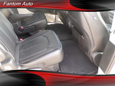 2018 Chrysler Pacifica Limited   - Photo 13 - Rockwall, TX 75032