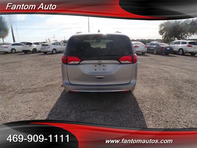 2018 Chrysler Pacifica Limited   - Photo 6 - Rockwall, TX 75032