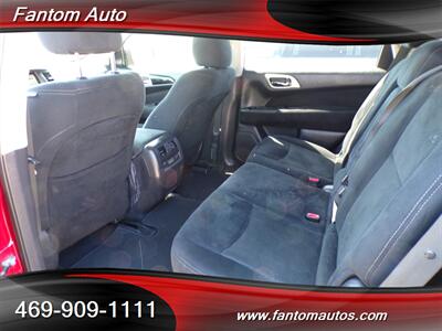 2015 Nissan Pathfinder SV   - Photo 10 - Rockwall, TX 75032