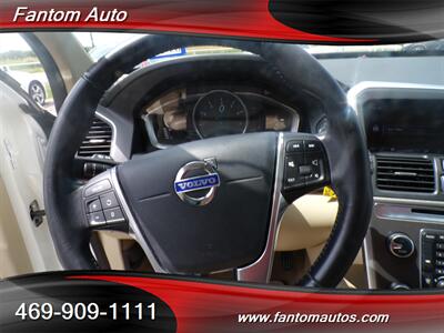 2015 Volvo XC60 T5 Drive-E Premier   - Photo 10 - Rockwall, TX 75032