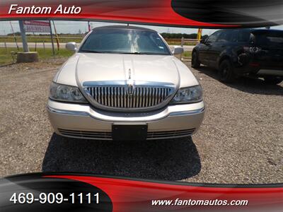 2011 Lincoln Town Car Executive w/Limousine Pkg   - Photo 2 - Rockwall, TX 75032