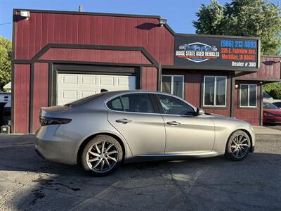 2017 Alfa Romeo Giulia - Photo 2 - Meridian, ID 83642