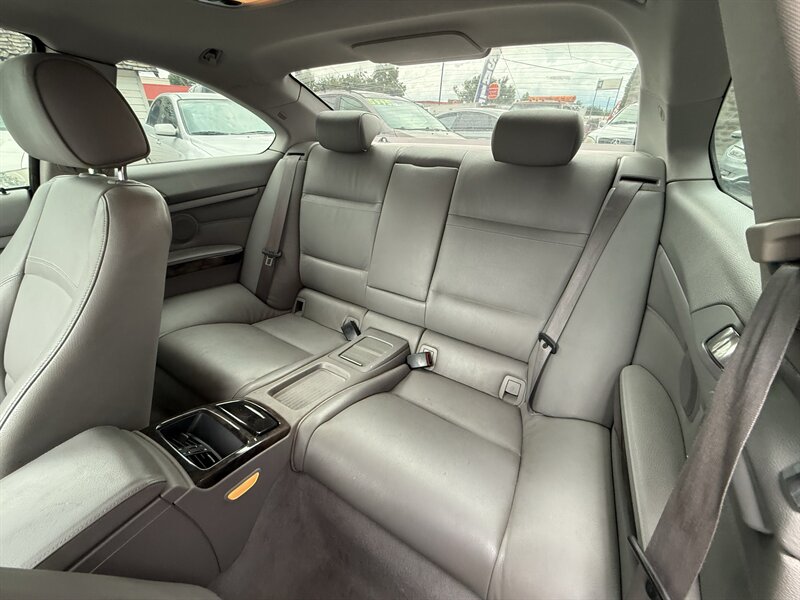 2009 BMW 328i - Photo 6 - Meridian, ID 83642