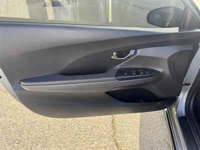 2019 Hyundai VELOSTER Turbo Ultimate   - Photo 15 - Meridian, ID 83642