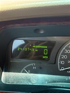 2004 Lincoln Town Car Ultimate - Photo 11 - Meridian, ID 83642