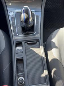 2016 Volkswagen e-Golf SE   - Photo 17 - Meridian, ID 83642