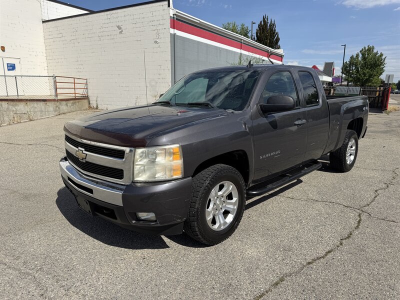 2011 Chevrolet Silverado 1500 LT   - Photo 7 - Meridian, ID 83642