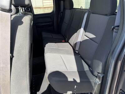 2011 Chevrolet Silverado 1500 LT   - Photo 8 - Meridian, ID 83642