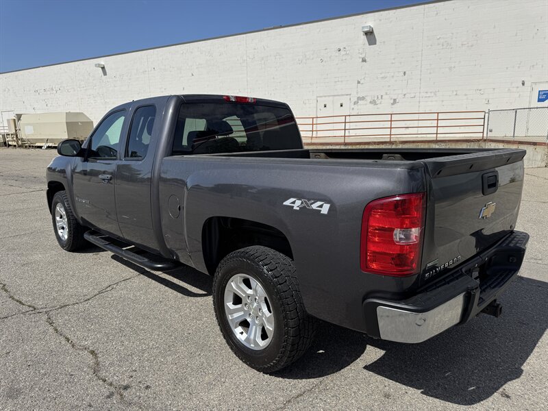 2011 Chevrolet Silverado 1500 LT   - Photo 5 - Meridian, ID 83642