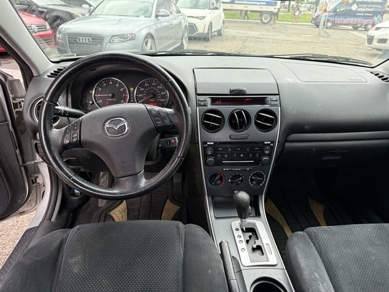 2008 Mazda MAZDA6 i Sport - Photo 8 - Meridian, ID 83642
