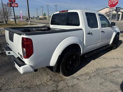 2018 Nissan Frontier SV   - Photo 4 - Meridian, ID 83642