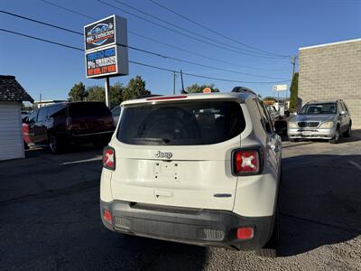 2018 Jeep Renegade Latitude - Photo 4 - Meridian, ID 83642