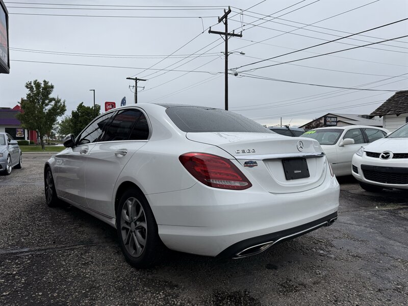 2015 Mercedes-Benz C 300 - Photo 4 - Meridian, ID 83642