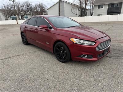 2015 Ford Fusion Energi SE Luxury Sedan