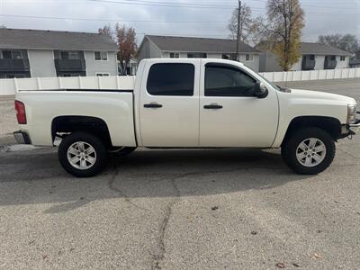 2013 Chevrolet Silverado 1500 LT   - Photo 2 - Meridian, ID 83642