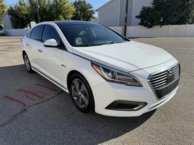 2017 Hyundai SONATA Hybrid Limited Sedan