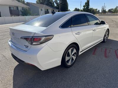2017 Hyundai SONATA Hybrid Limited   - Photo 3 - Meridian, ID 83642