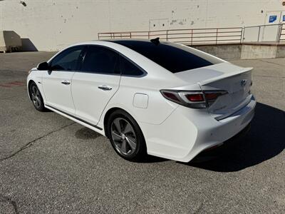 2017 Hyundai SONATA Hybrid Limited   - Photo 5 - Meridian, ID 83642