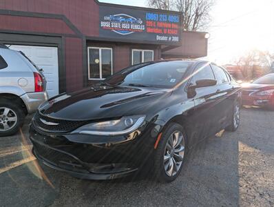 2016 Chrysler 200 S Sedan