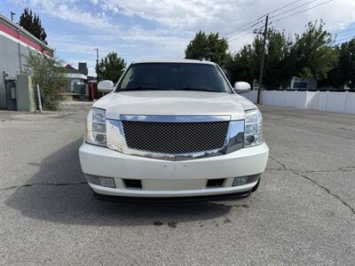 2009 Cadillac Escalade   - Photo 8 - Meridian, ID 83642