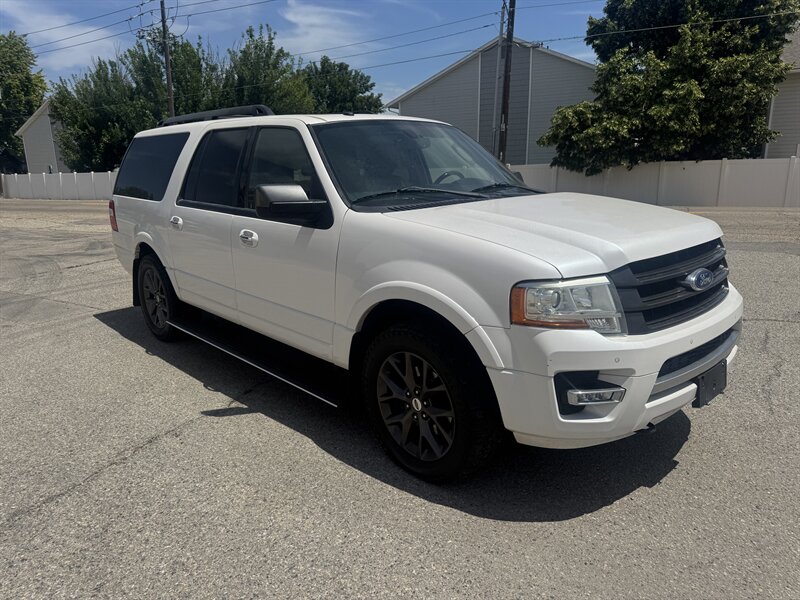 2017 Ford Expedition Limited Max - Photo 1 - Meridian, ID 83642