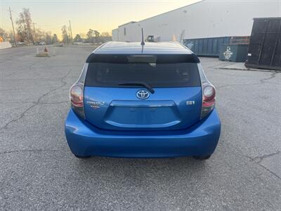 2014 Toyota Prius c One   - Photo 4 - Meridian, ID 83642