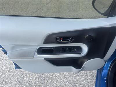 2014 Toyota Prius c One   - Photo 13 - Meridian, ID 83642