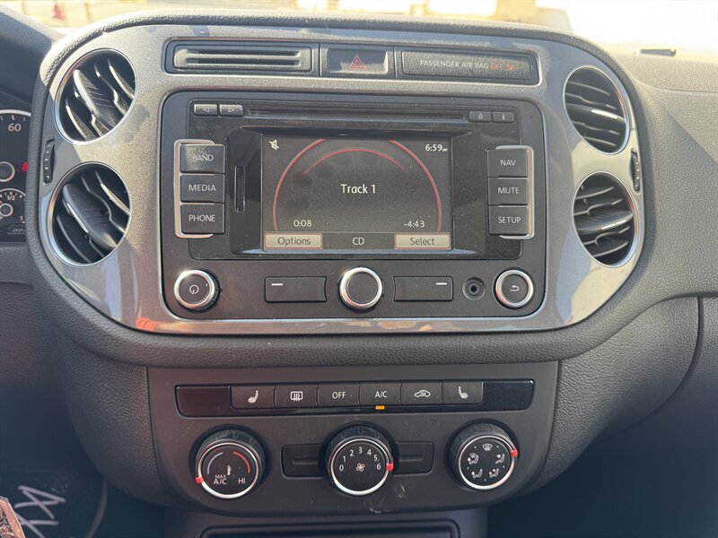 2013 Volkswagen Tiguan S - Photo 11 - Meridian, ID 83642