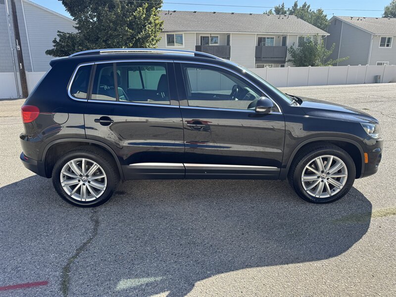 2013 Volkswagen Tiguan S  