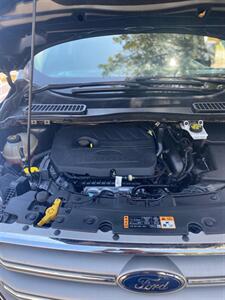 2018 Ford Escape   - Photo 7 - Miami, FL 33147