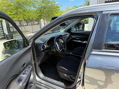 2023 Nissan Kicks SV   - Photo 7 - Miami, FL 33147