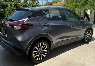 2023 Nissan Kicks SV   - Photo 2 - Miami, FL 33147