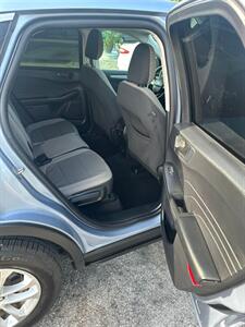 2022 Ford Escape   - Photo 12 - Miami, FL 33147