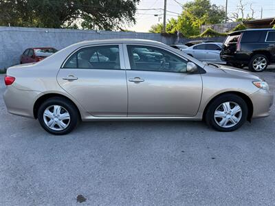2010 TOYOTA COROLLA LE   - Photo 7 - Miami, FL 33147