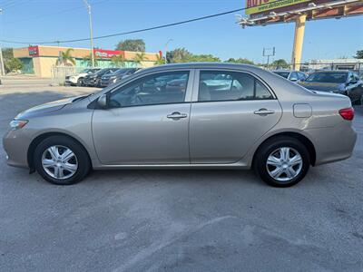 2010 TOYOTA COROLLA LE   - Photo 4 - Miami, FL 33147