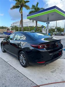2022 Mazda CX-3   - Photo 3 - Miami, FL 33147