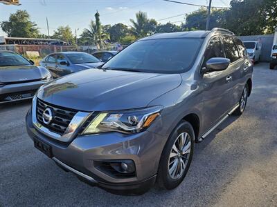 2019 Nissan Pathfinder S   - Photo 1 - Miami, FL 33147