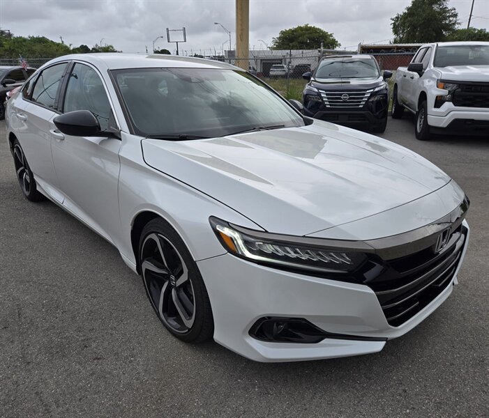 2022 Honda Accord Sport Special Edition - Photo 1 - Miami, FL 33147