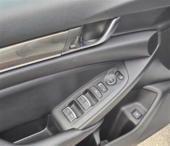2022 Honda Accord Sport Special Edition   - Photo 8 - Miami, FL 33147