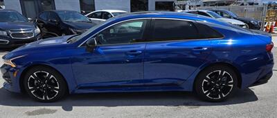 2021 Kia K5 GT-Line   - Photo 2 - Miami, FL 33147