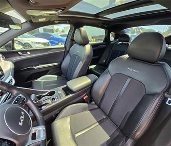 2021 Kia K5 GT-Line   - Photo 11 - Miami, FL 33147